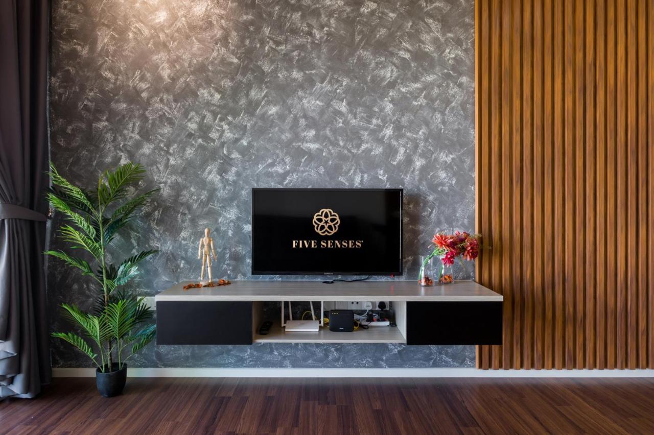 Una Residences, Sunway Velocity By Five Senses Куала Лумпур Екстериор снимка